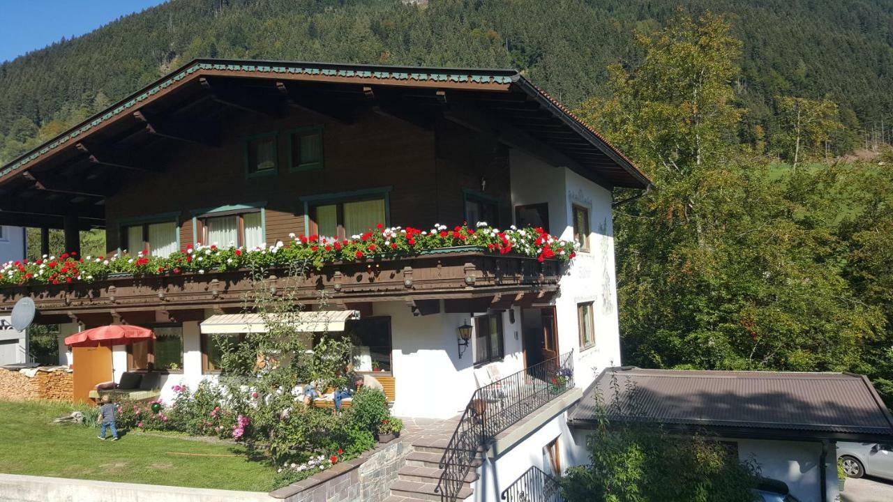 Waldrast Apartment Finkenberg Exterior foto
